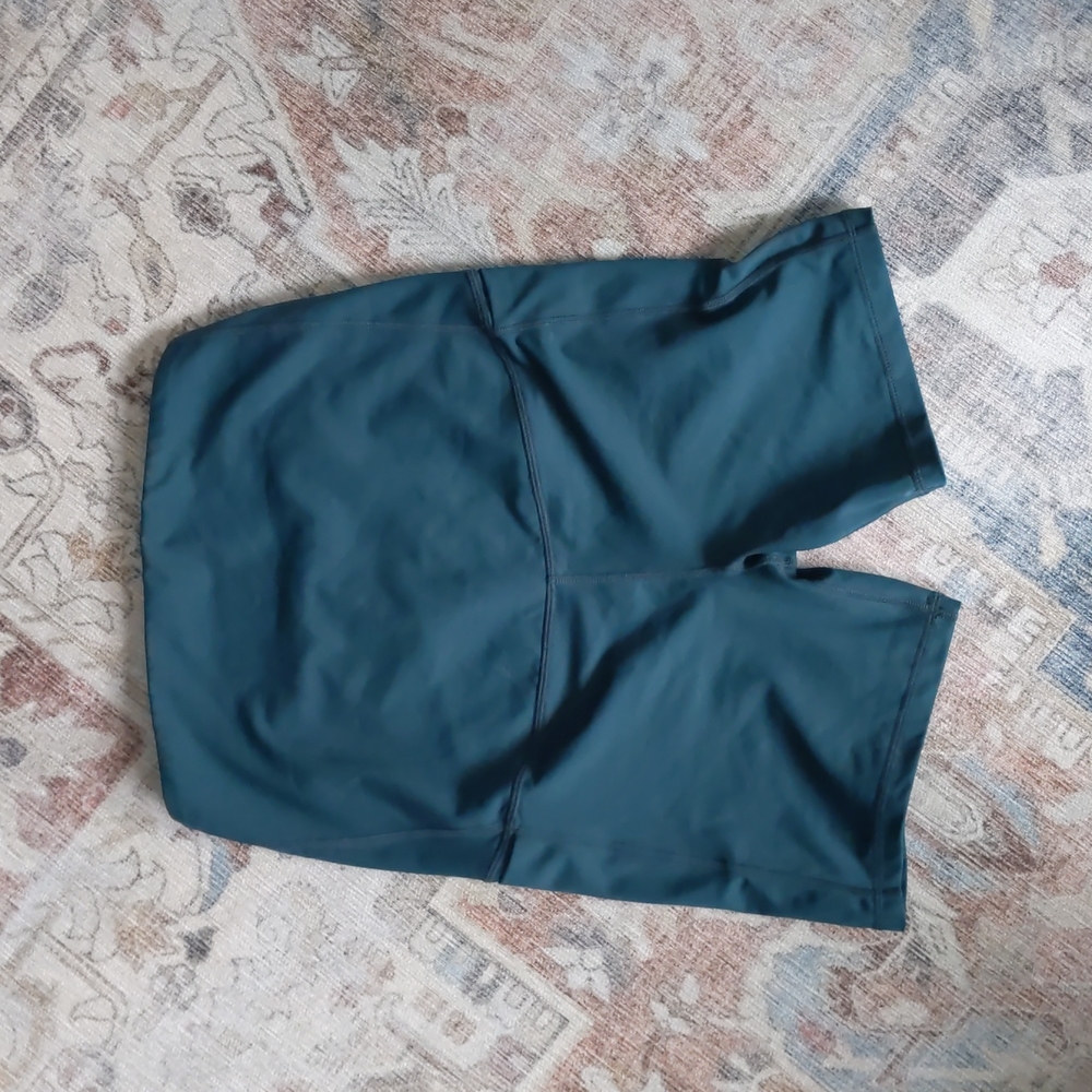 Maternity bike shorts